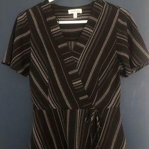 Monteau Black Blouse